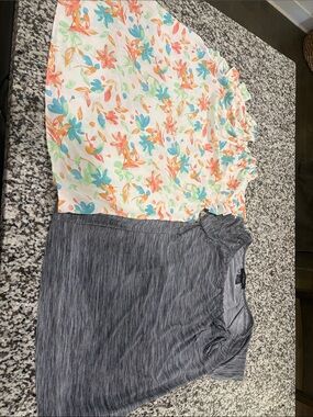 Liz McCoy Heathered Light Gray Knit Top 2 for 15